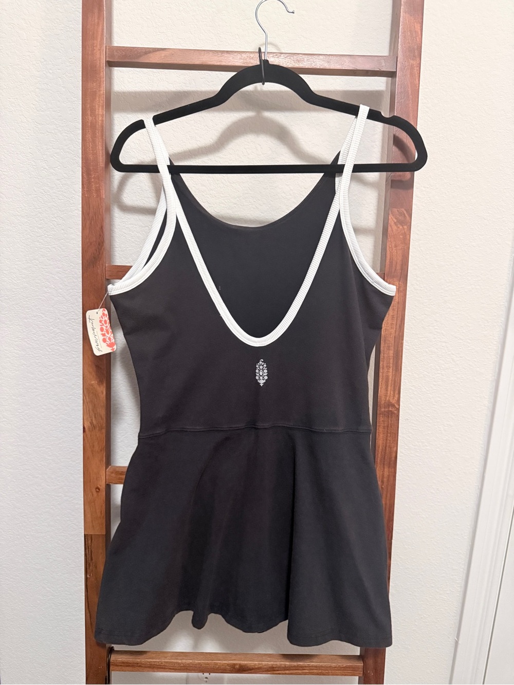 FP Movement by Free People Hot Shot Stretch Cotton Skortsie in Black size MD NWT - Picture 4 of 8
